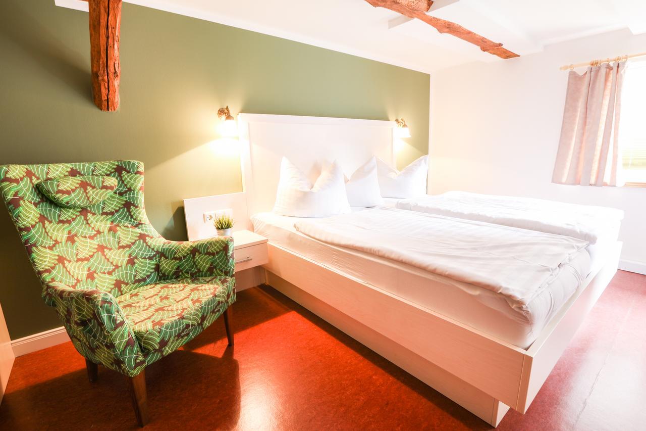 Hotel Buetzower Hof Екстериор снимка